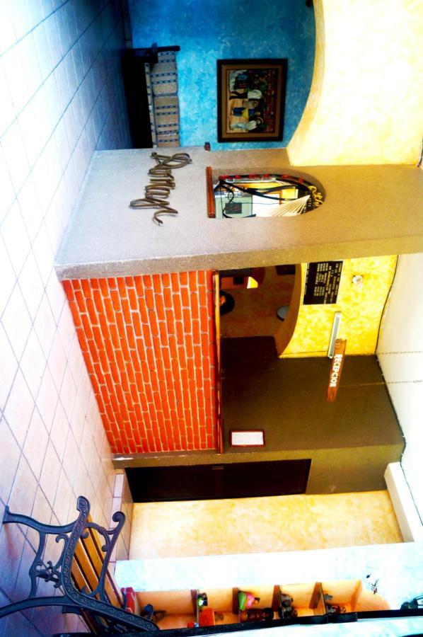 Hotel Donaji *